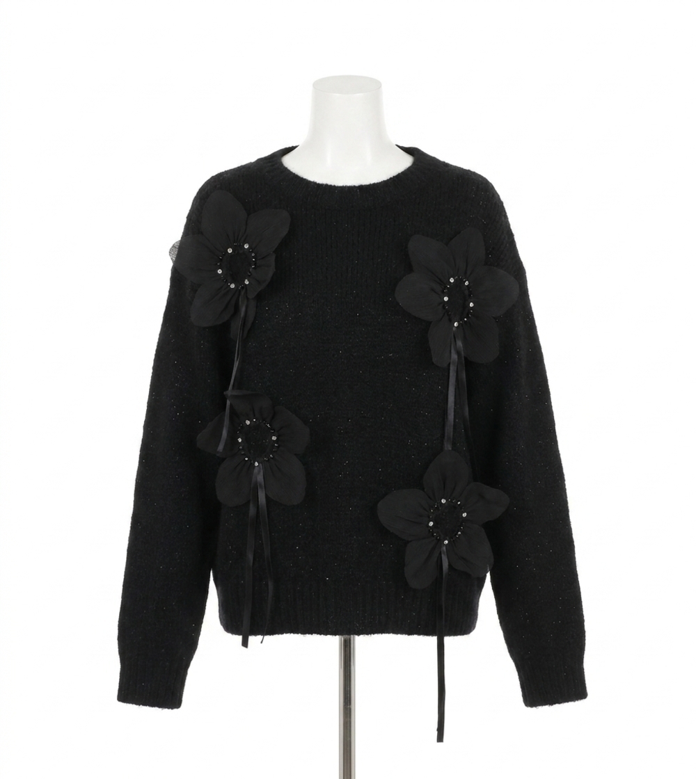NEW MOLLY BRACKEN flowers embossed sweater in black